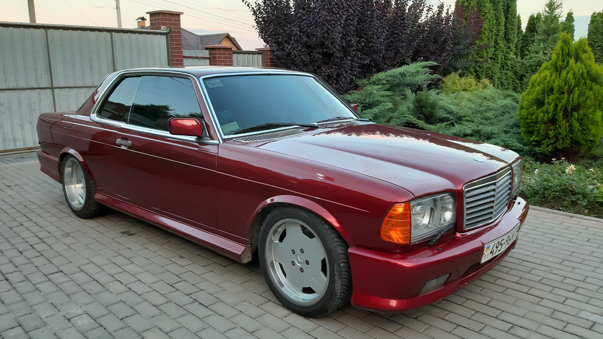 Mercedes-Benz E-class Coupe (C123) 3.2 бензиновый 1978 | Эмоциональный  взрыв на DRIVE2