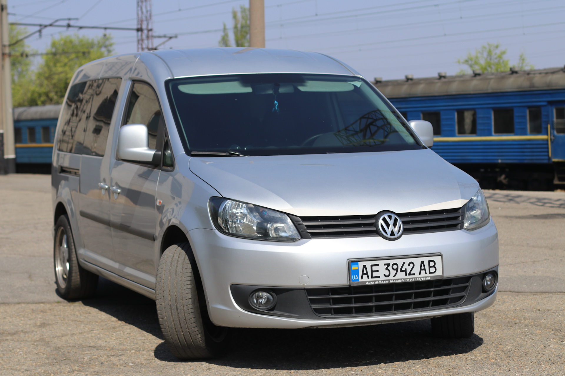 Volkswagen caddy 2011