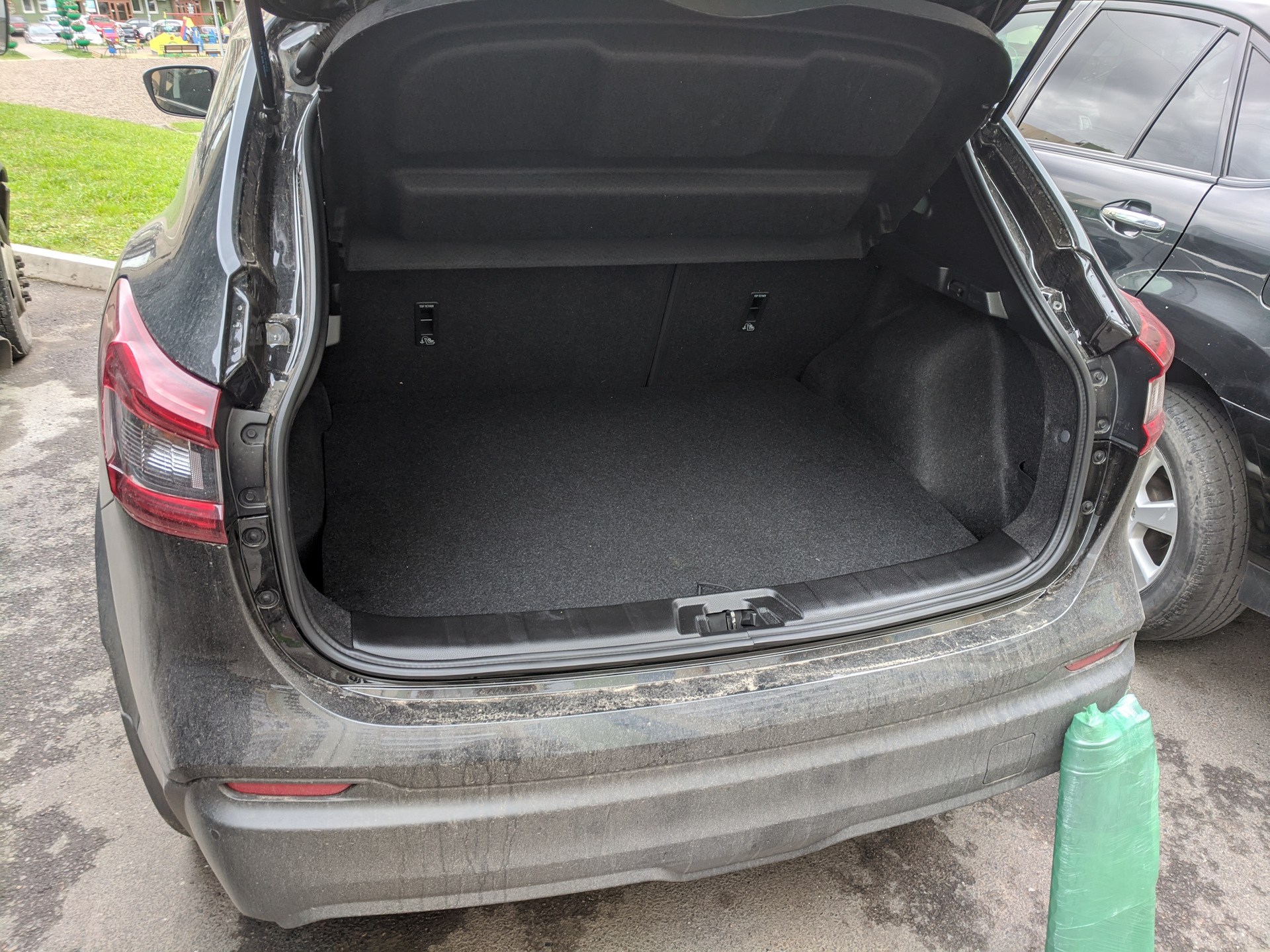 Коврик багажника — Nissan Qashqai (2G), 2 л, 2019 года | стайлинг | DRIVE2