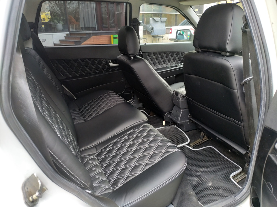 Перетяжка сидений кожей приора, Фото салона после сборки — Lada Приора ...