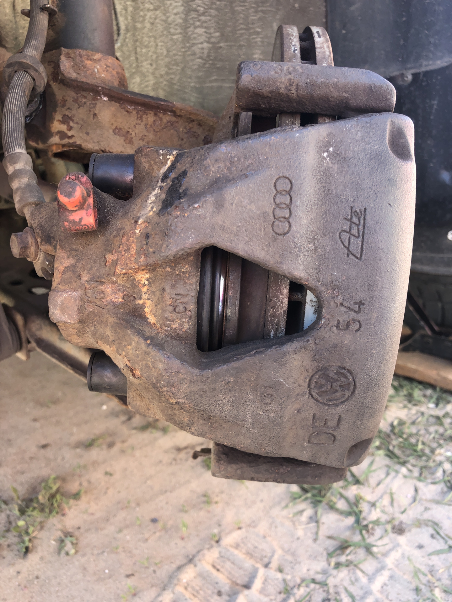 Греется передний левый тормозной диск! — Сообщество «Volkswagen Club ...