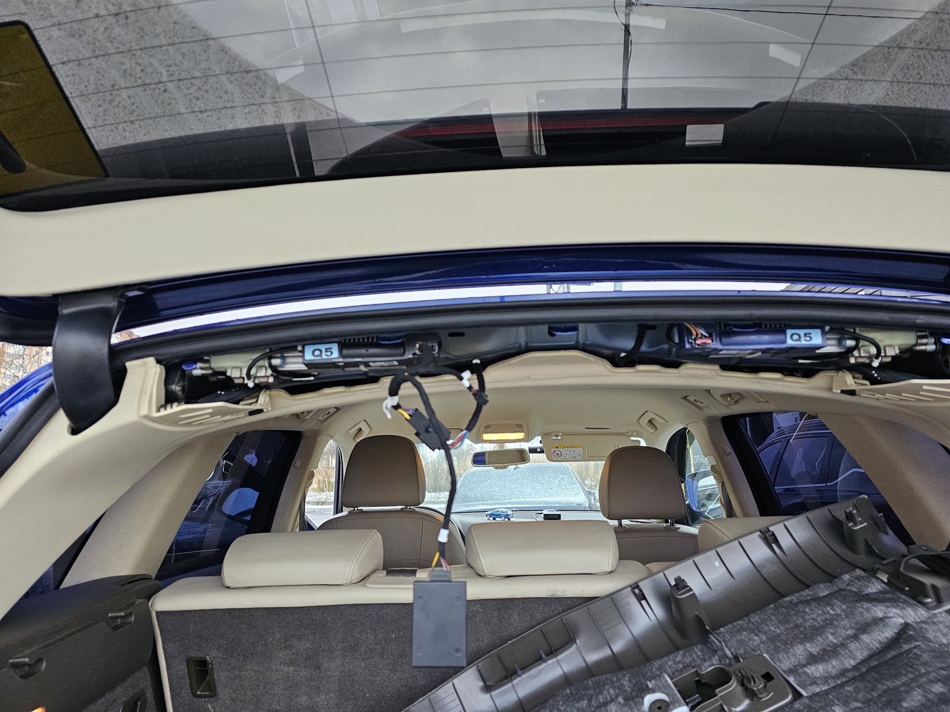 Закрытие багажника с кнопки на ауди q5 — Audi Q5 (1G), 2 л, 2014 года ...