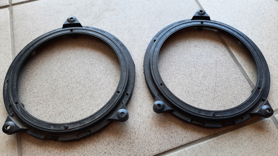 Проставочные кольца под динамики на Audi A4 (B5). Б/у | 1 000 ₽ в ...