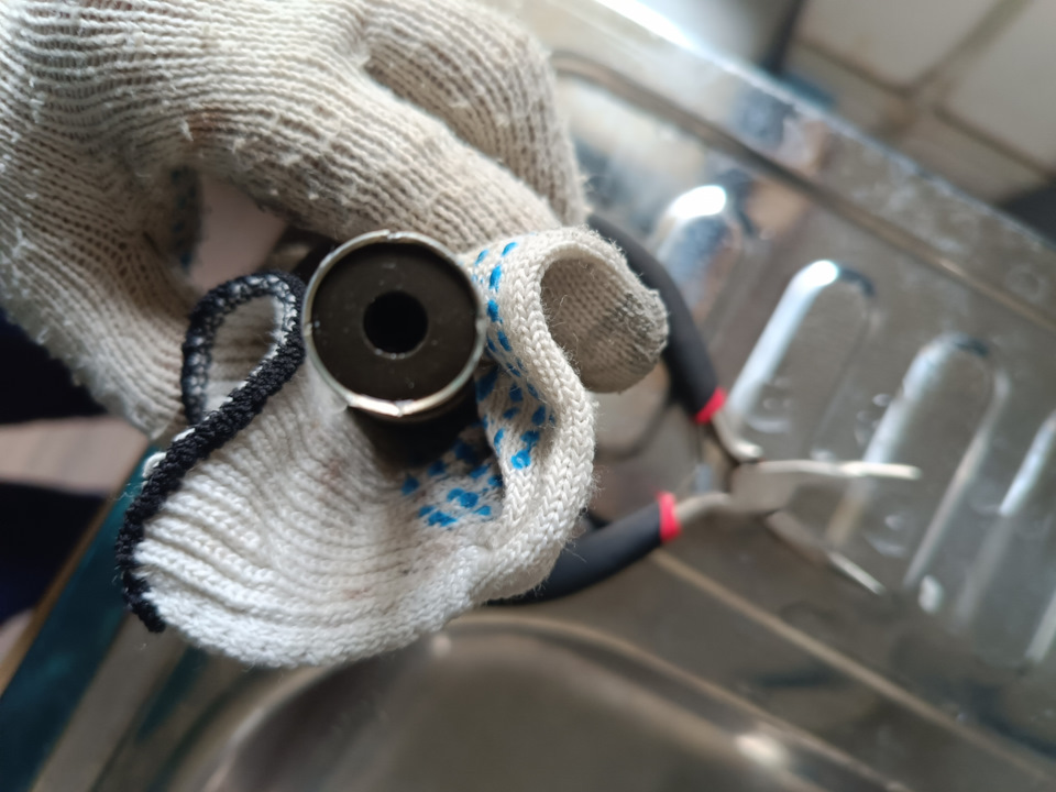 Заводится и глохнет. Нет холостых. Вибрация. Чистка клапана ...