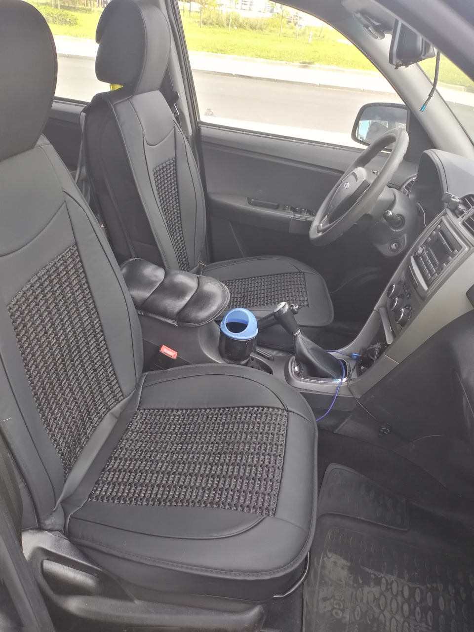 Обновил чехлы… — ТагАЗ Vortex Tingo, 1,8 л, 2012 года | аксессуары | DRIVE2