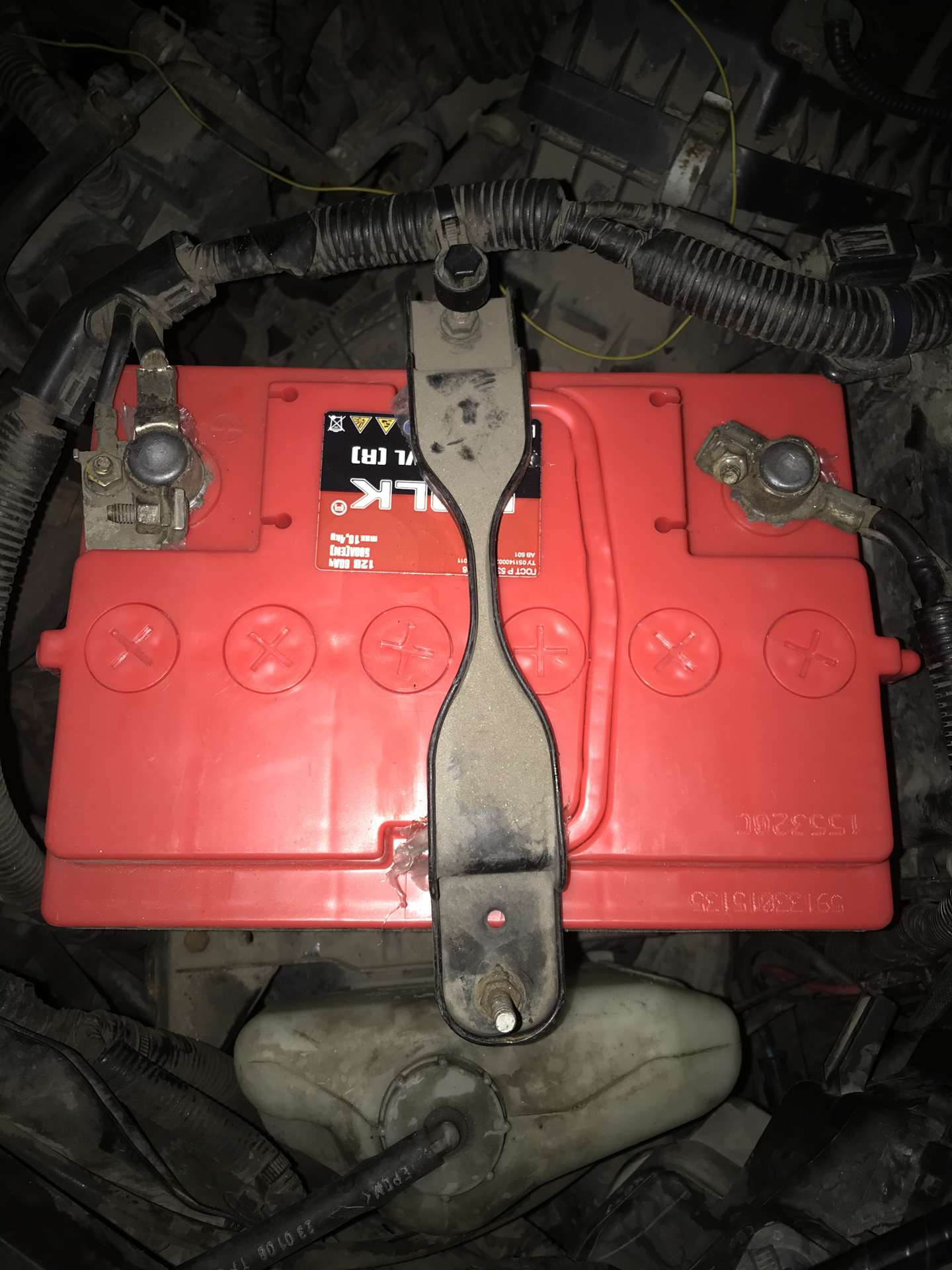 Аккумулятор Honda CR-V — Honda CR-V (RE), 2 л, 2008 года | своими ...