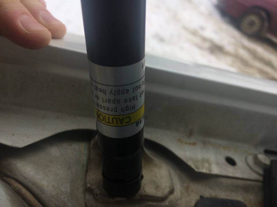Держатели капота — Honda Saber (UA4, UA5), 3,2 л, 1999 года | поломка ...