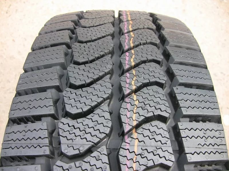 Sava trenta 185 r15c 103/102r. 225 70 15с зимние. Hakkapeliitta c3. Шины 225/70 r15c зима. Шины спринтер 225 70 15.