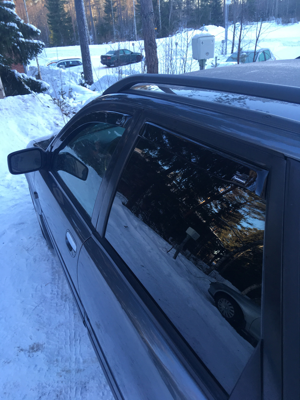 Дефлектора Heco — Volvo V40 (1G), 2 л., 2004 года | аксессуары | DRIVE2