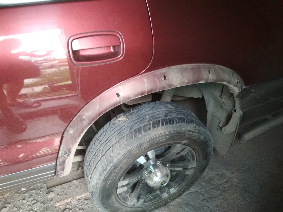 Демонтаж пластикового обвеса — KIA Sportage (1G), 2 л, 2005 года ...