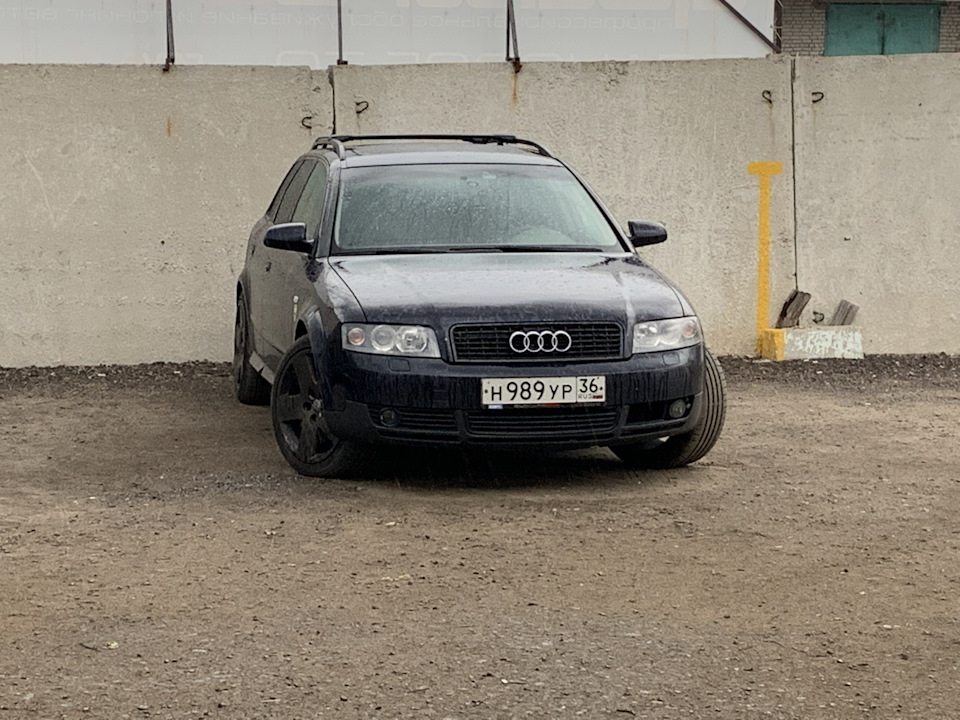 Передний бампер от s-line — Audi A4 Avant (B6), 1,8 л, 2003 года ...