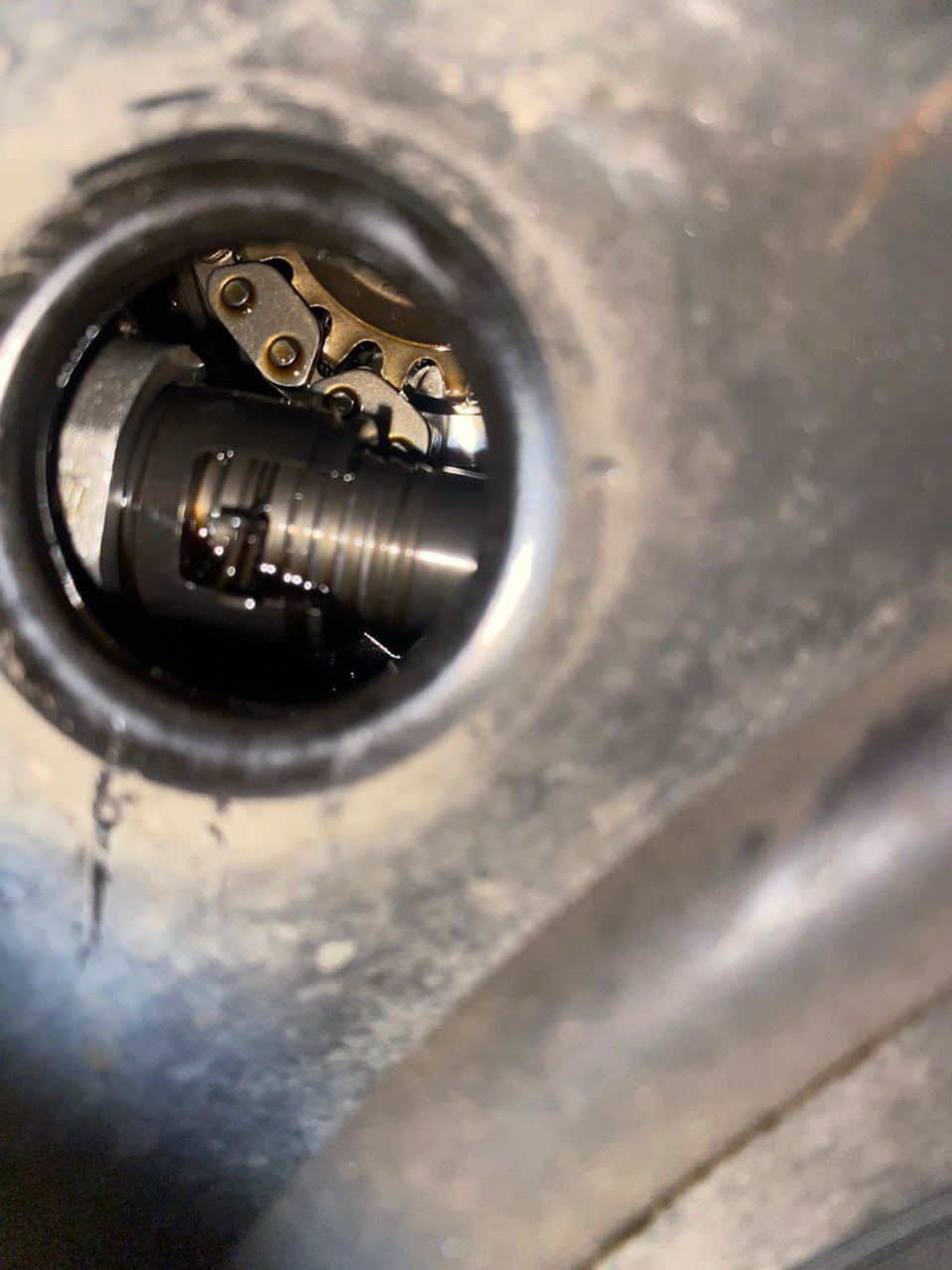 Замена цепи ГРМ, чистка форсунок со снятием и коллектора с дросселем ...