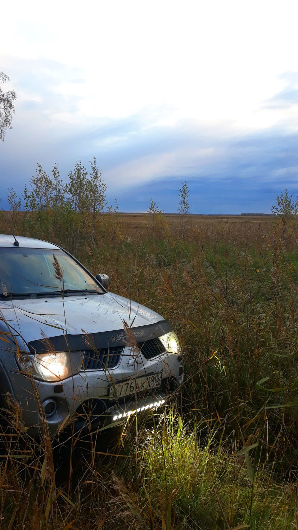 В поисках стоянки древних людей эпохи мезолита на озере Мергень. —  Mitsubishi L200 (4G), 2,5 л, 2008 года | путешествие | DRIVE2