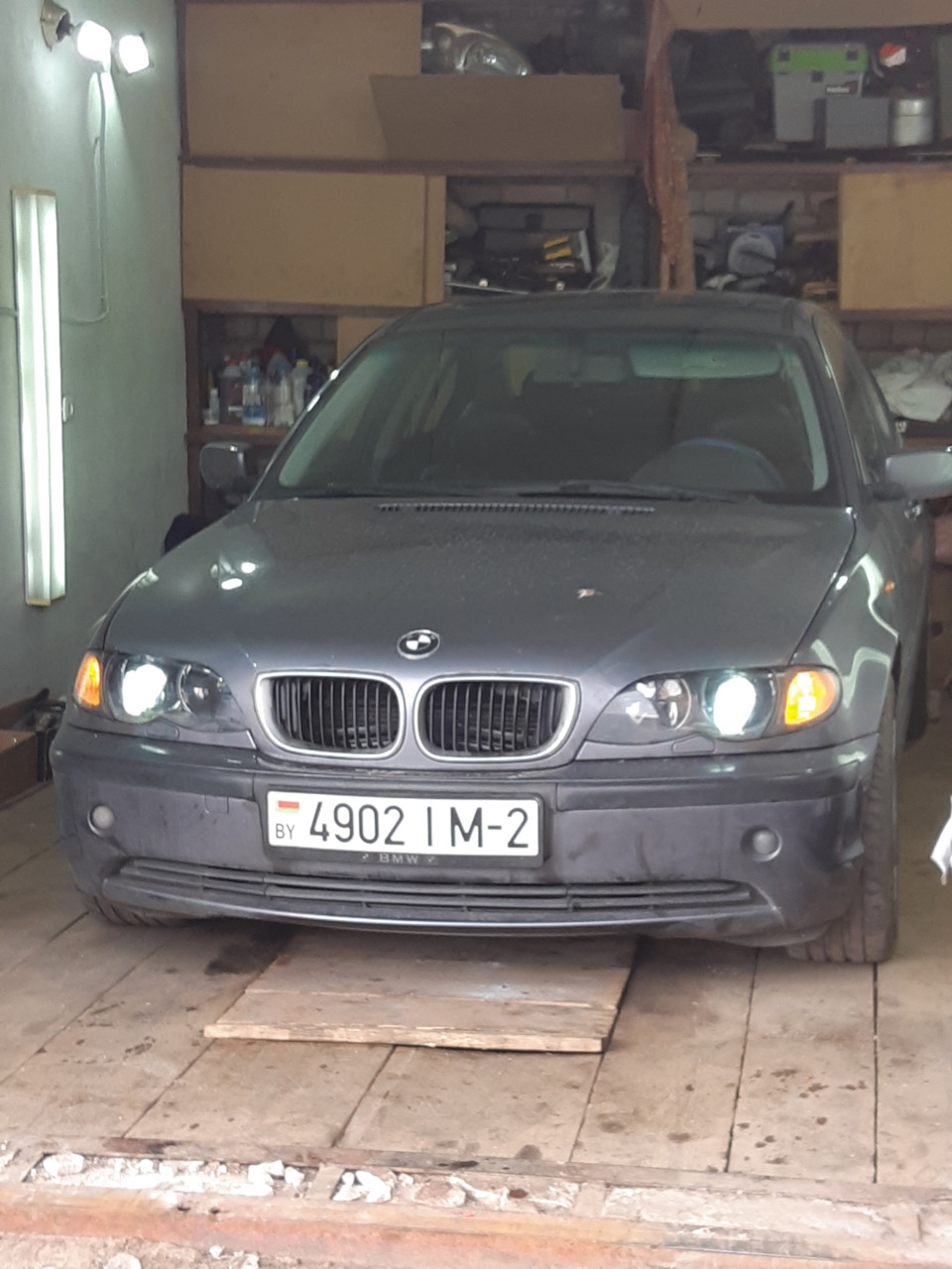 Галоген vs ксенон в линзе — BMW 3 series (E46), 2,5 л, 2001 года ...