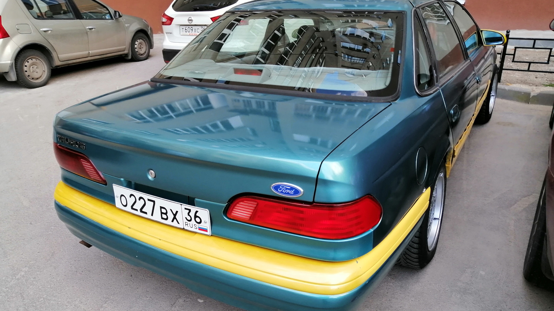 Ford Taurus (2G) 3.0 бензиновый 1992 | Побитый жизнью на DRIVE2