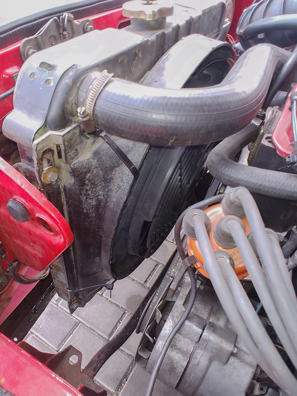 Электровентилятор вместо вискомуфты — Opel Manta, 2 л., 1980 года ...