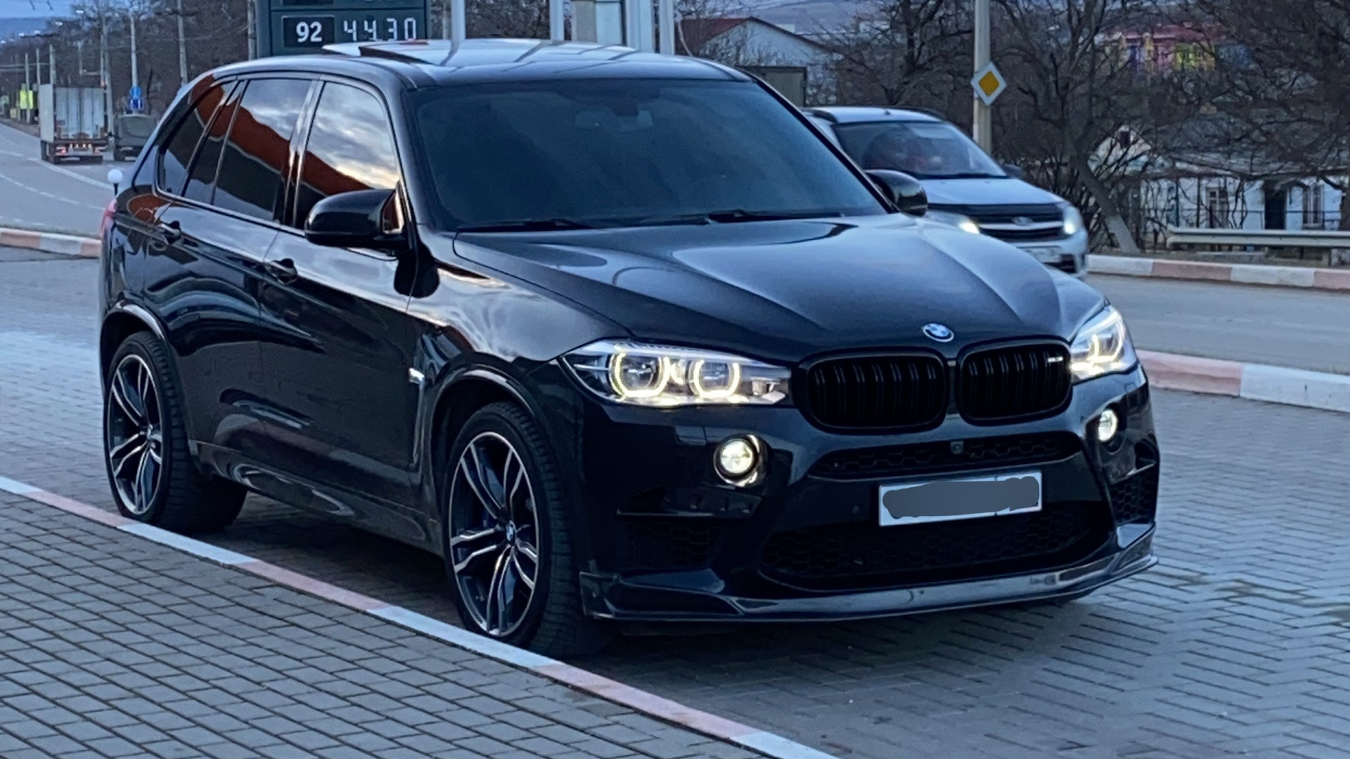 BMW X5 M (F85) 4.4 бензиновый 2018 | Х5М F85 750+ h.P на DRIVE2