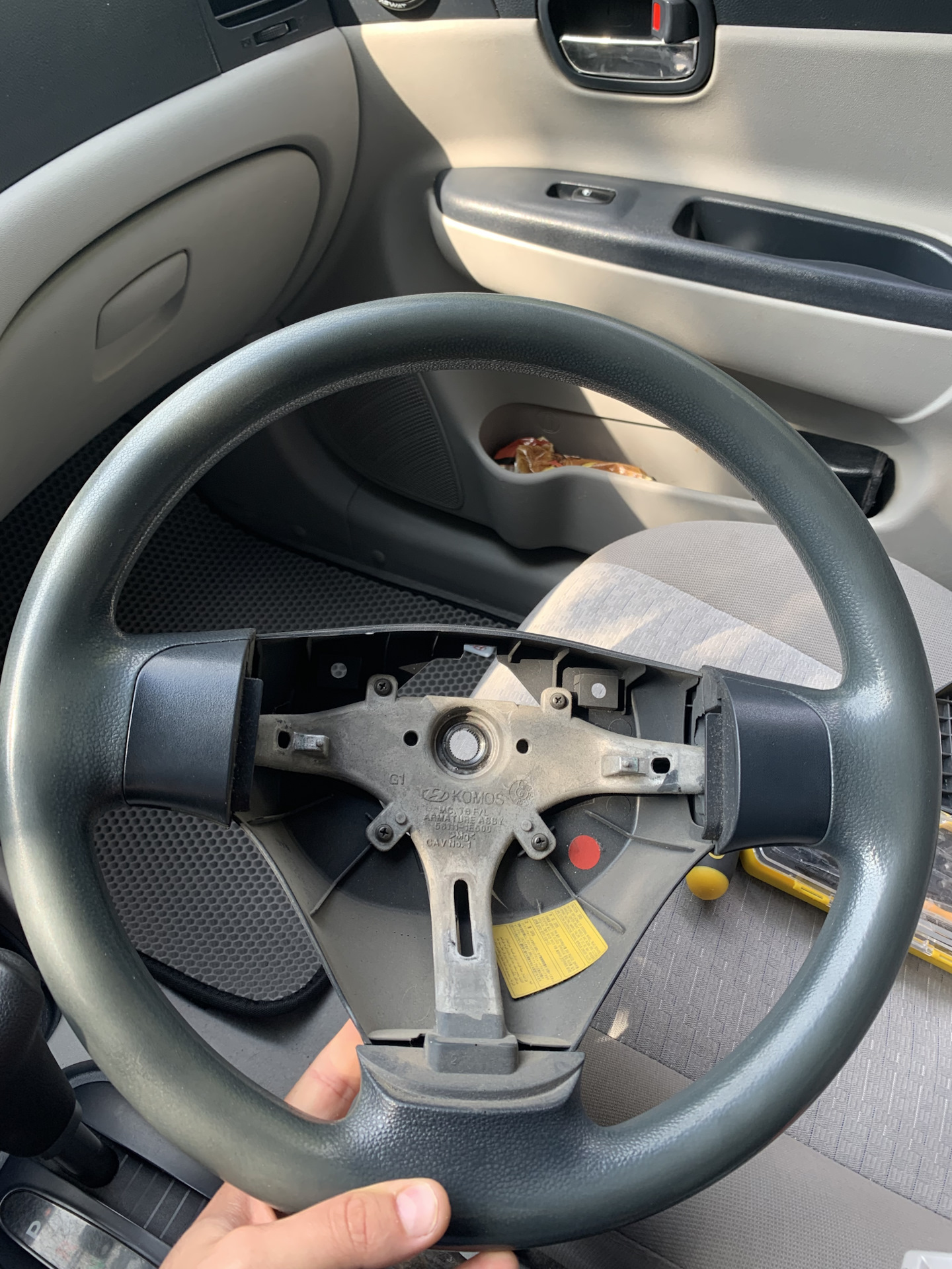 Перешил руль — Hyundai Accent (3G), 1,4 л, 2006 года | аксессуары | DRIVE2