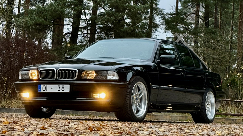 BMW 7 series E38 Emerald Green💚