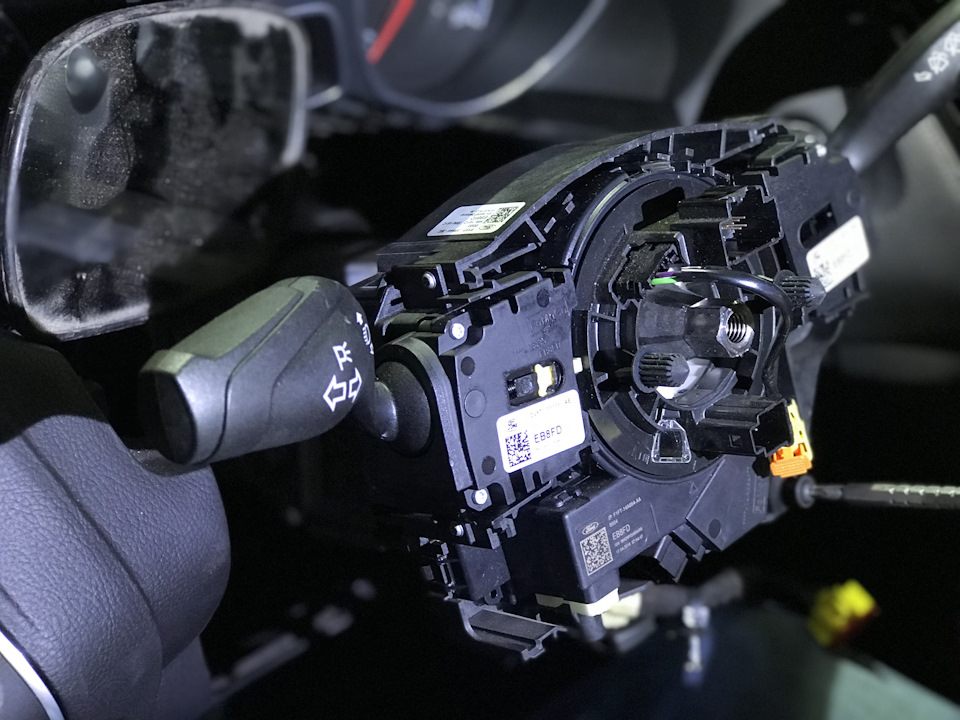 🕰Часовая пружина от рейстайлинга — Ford Focus ST III, 2 л, 2012 года ...