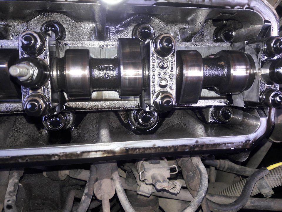 замена клапана картерных газов + замена прокладки — Volkswagen ...