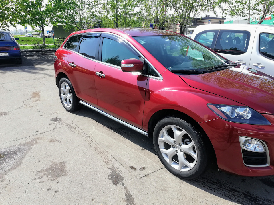 Mazda cx-7 2. 3 at. 3 at, 2011. Мазда сх7 красная. Мазда cx7 красная.