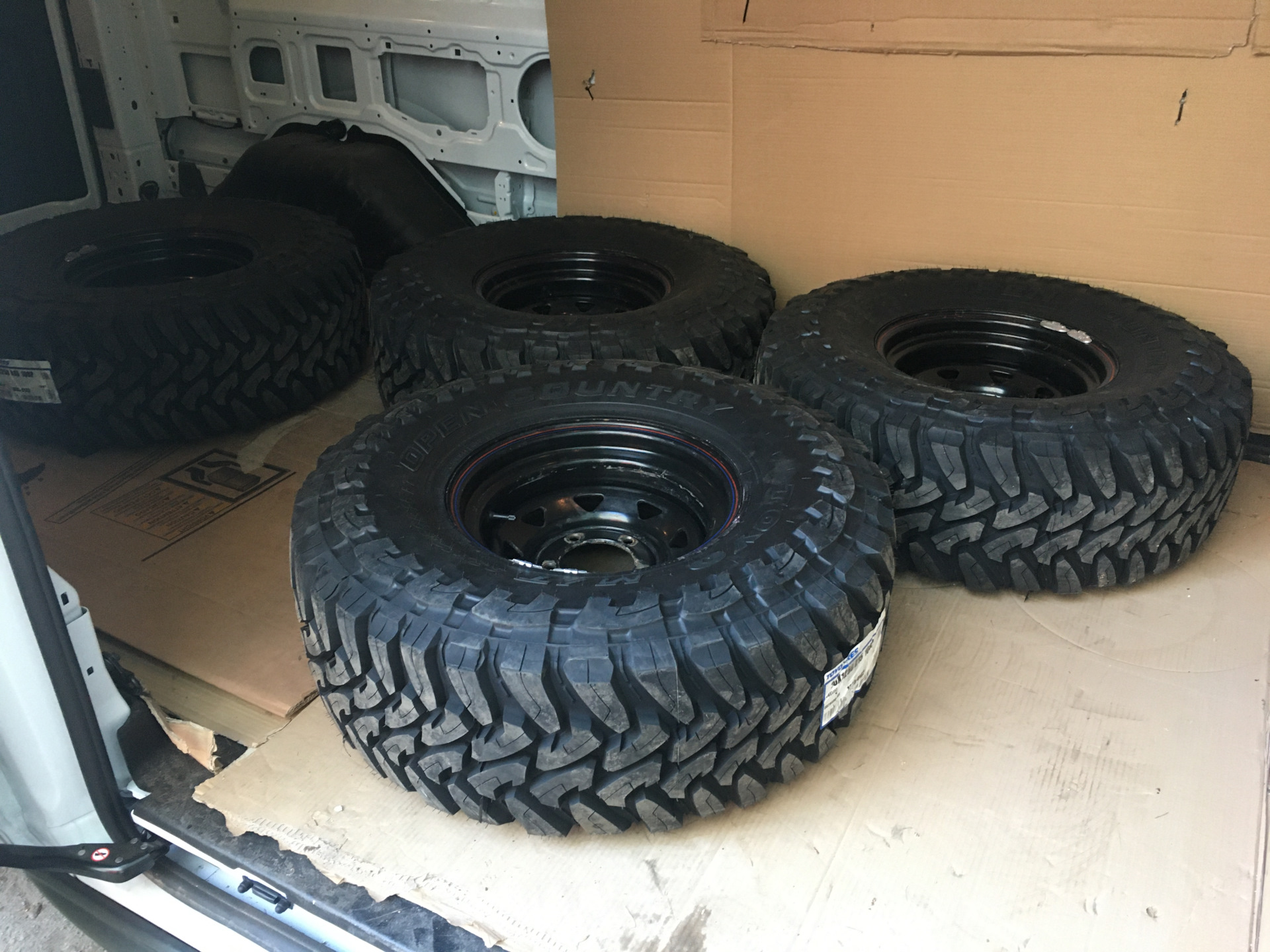 Новые шины Toyo Open Country MT 33/12.5 R15 — УАЗ 31514, 2,3 л, 1987 ...