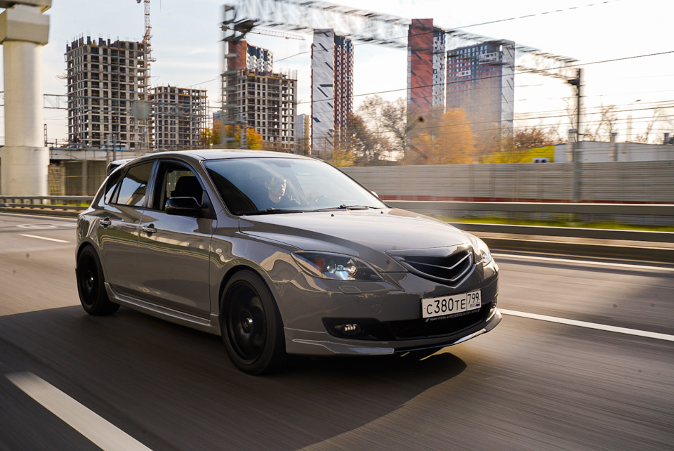 dV XXg7dSVfNLkXRaczVW7HkmXM 960 Как оригинально подарить машину сыну на 18 лет