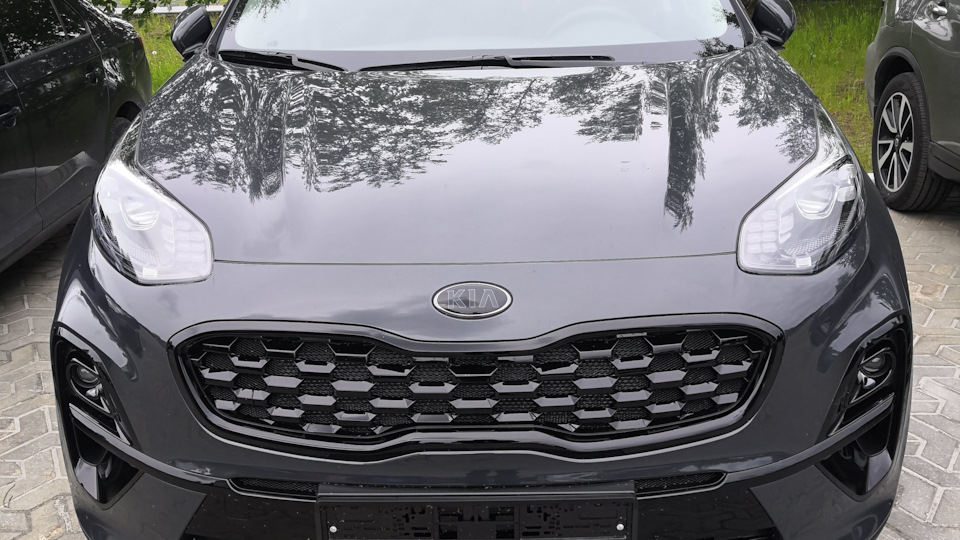 KIA Sportage 2,4 волчок - серый бочок