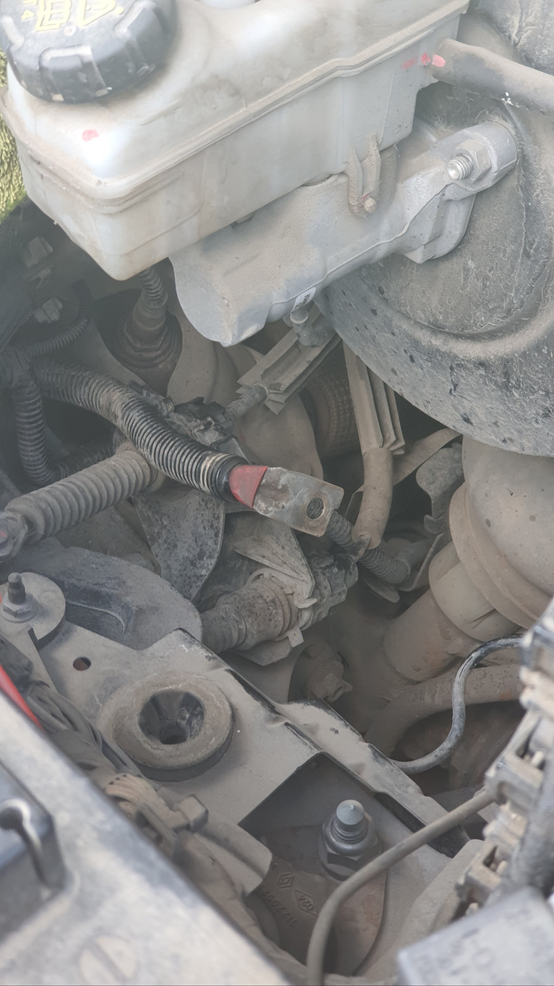 Ремонт клеммы стартера — Renault Duster (1G), 2 л, 2020 года | своими ...