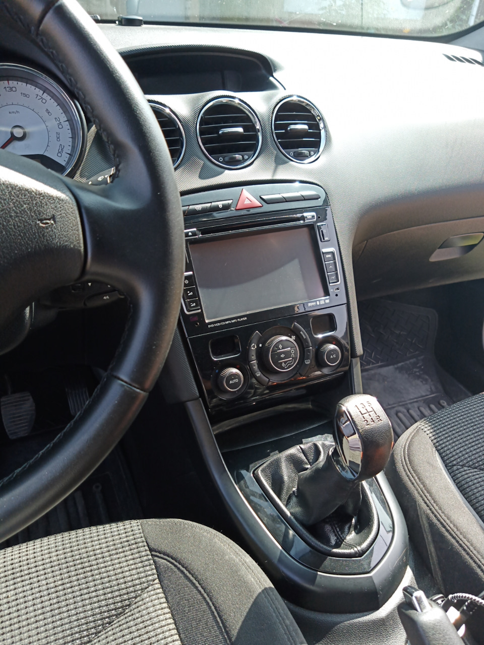 Общий вид — Peugeot 408 (1G)