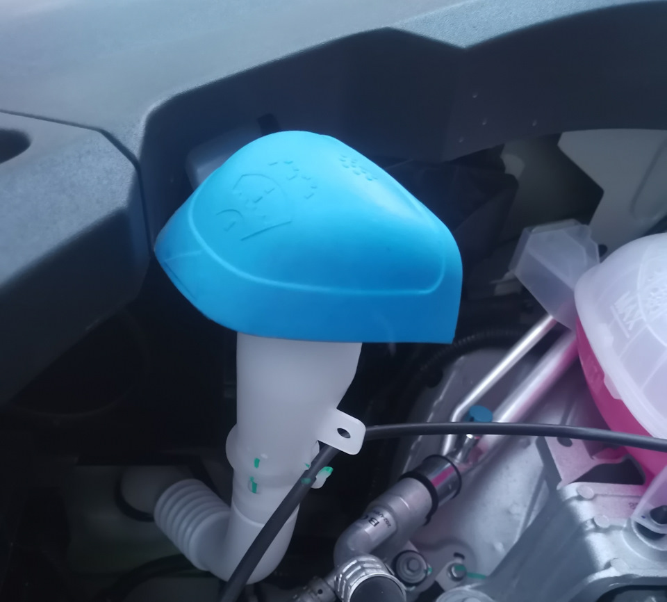 Крышка бачка стеклоомывателя VAG — Geely Monjaro, 2 л, 2024 года ...