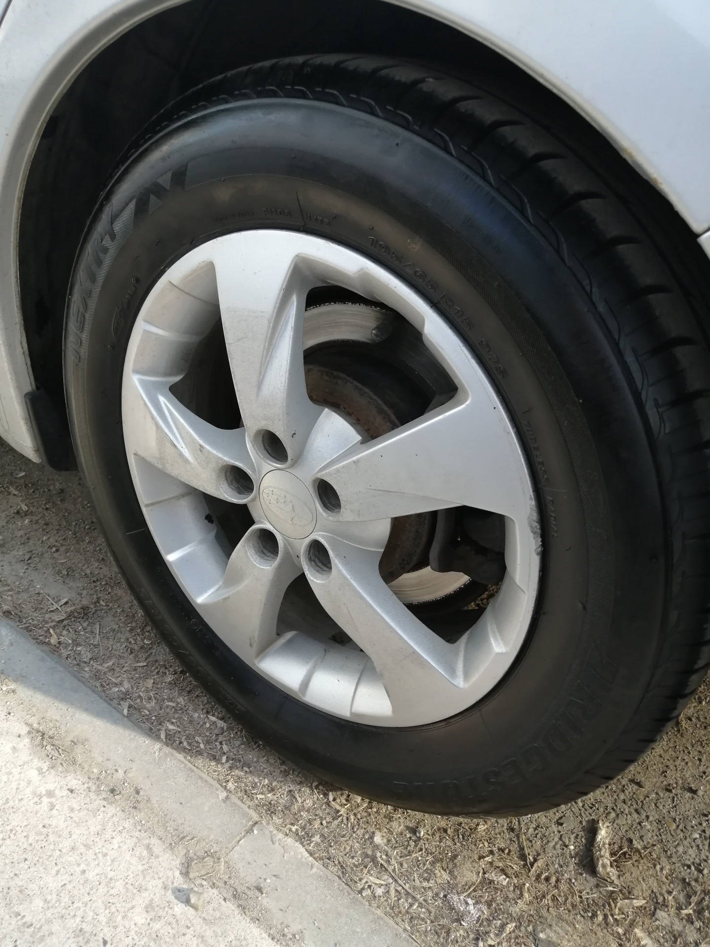 Пробую чернитель резины. — Subaru Impreza (GE/GH), 1,5 л, 2008 года ...