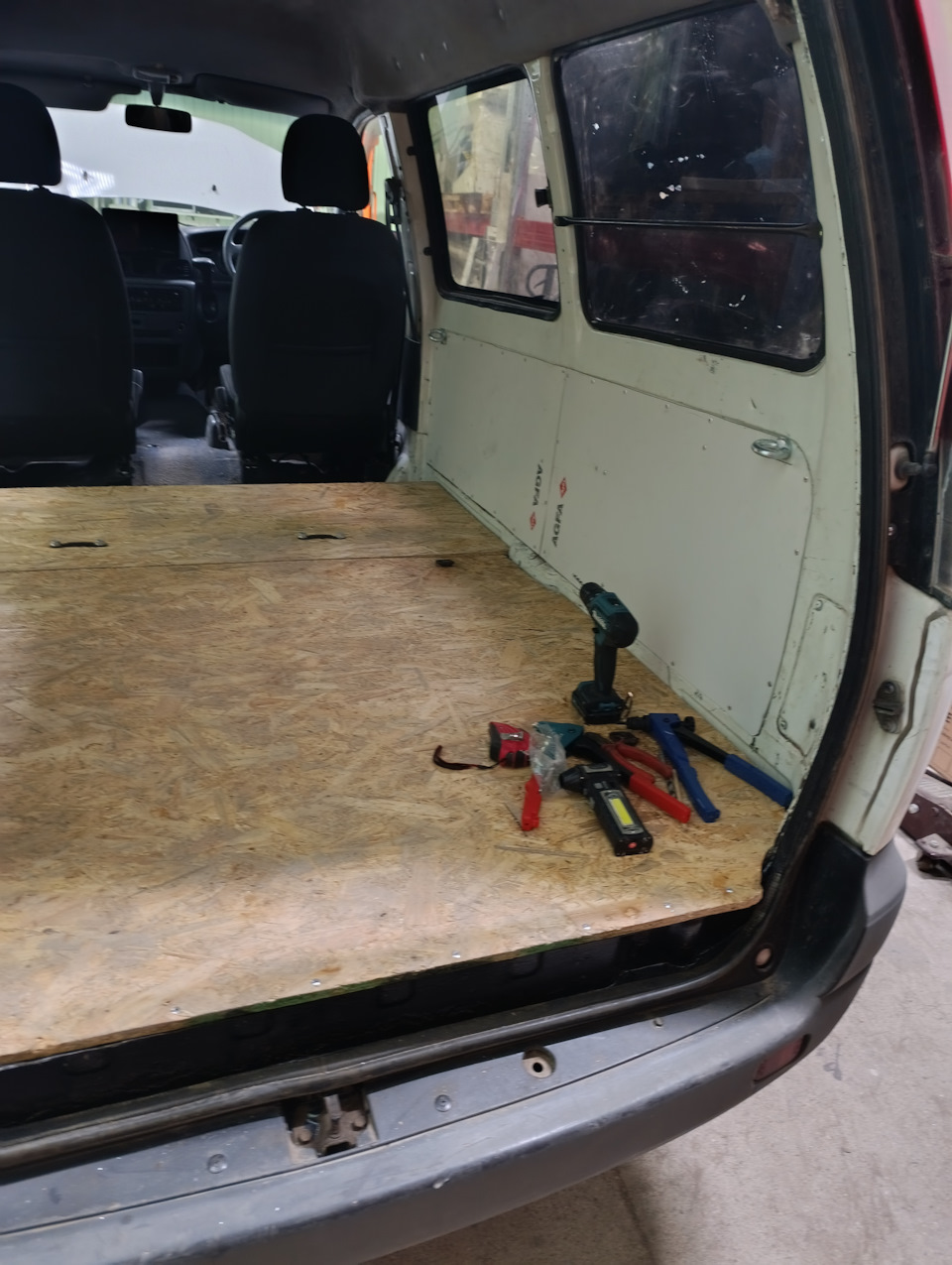 Фото в бортжурнале Toyota Town Ace Noah