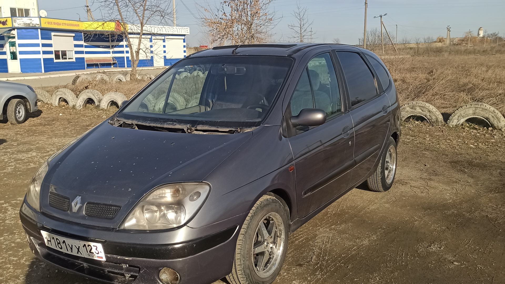 Renault Scenic I 2.0 бензиновый 2000 | 