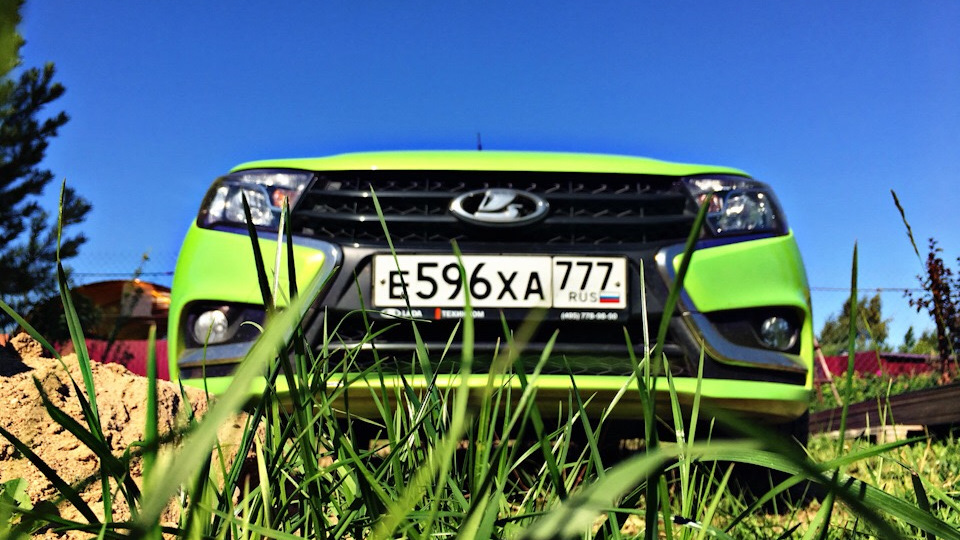 Lada Vesta Абсентик