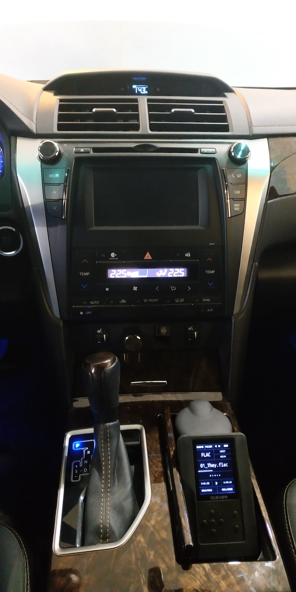Photo from the logbook Toyota Camry (XV50)
