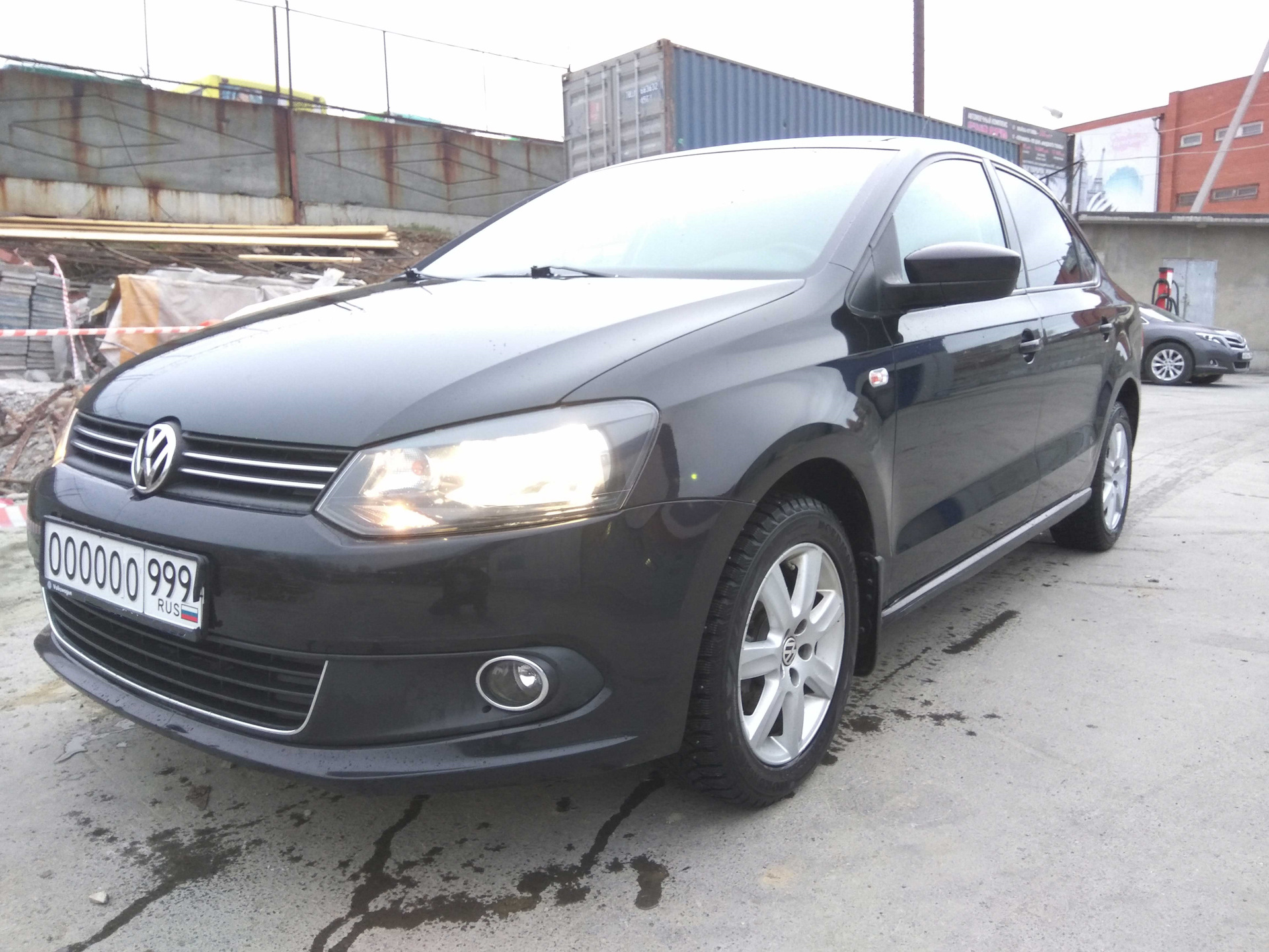 RAVENOL успешно разгадали VIN от Polo Highline — Volkswagen Polo Sedan, 1,6  л, 2011 года | другое | DRIVE2