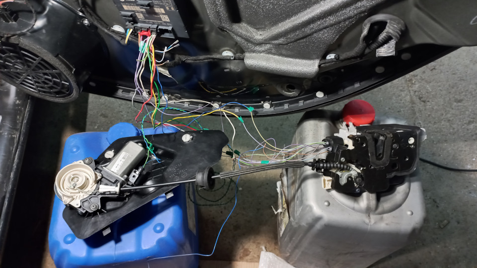 Фото в бортжурнале Audi A6 (C6)