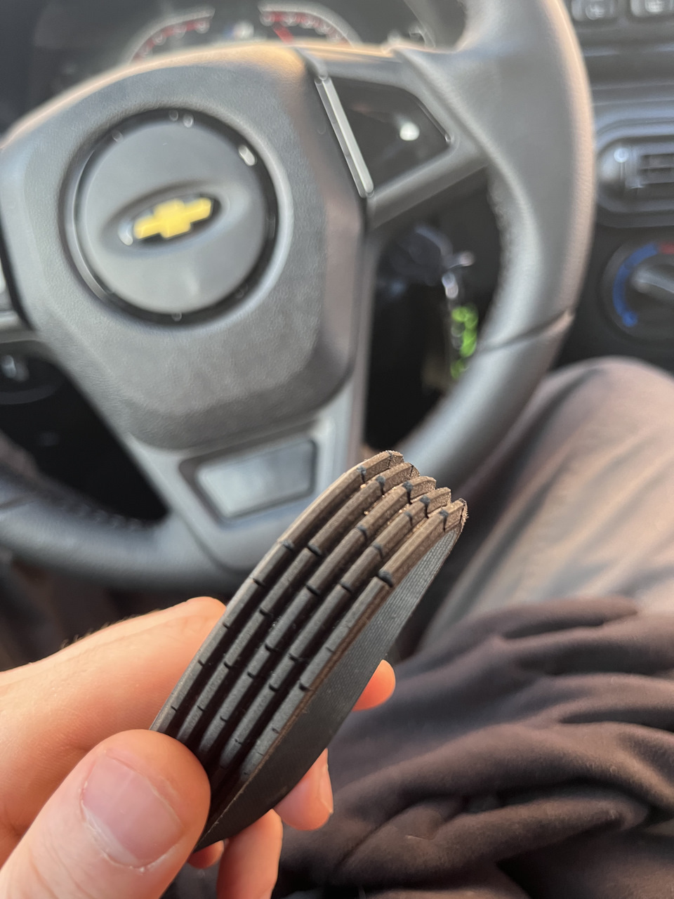 Генератор🤝🏼 — Chevrolet Niva GLX, 1,7 л, 2012 года | запчасти | DRIVE2