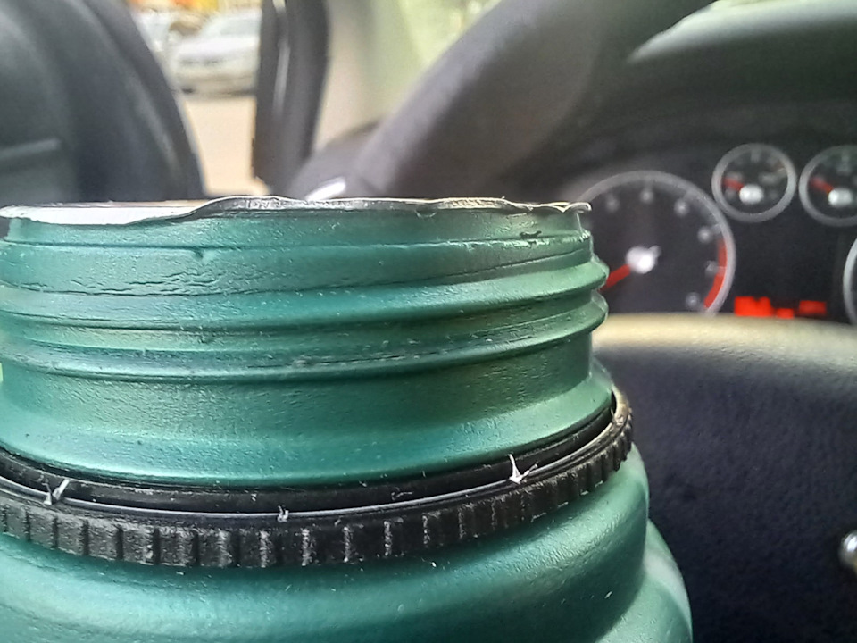 Запечатана под крышкой. — Ford Focus Hatchback II