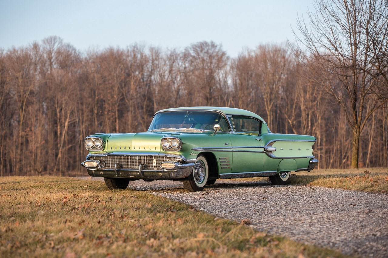 1958 Pontiac Bonneville Custom