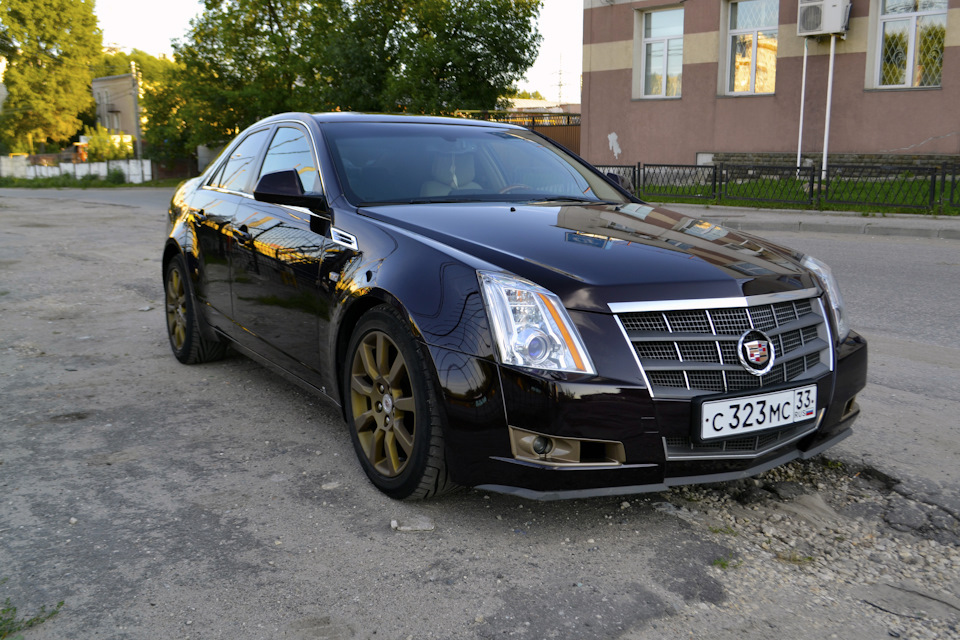 Cadillac CTS II 2011