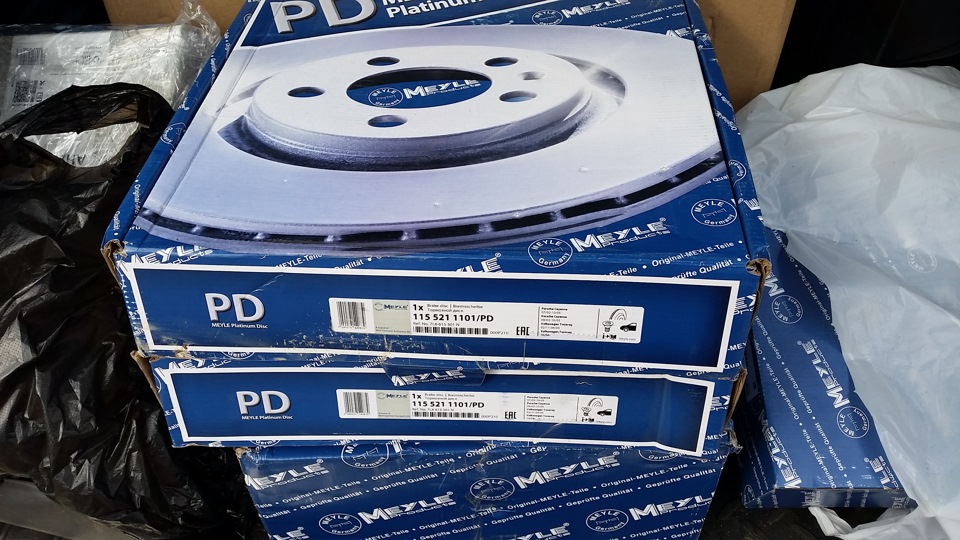 Фото в бортжурнале Porsche Cayenne (1G) 955/957. Запчасти на фото: 1155211101PD