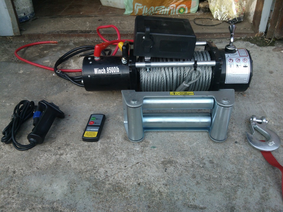 лебедка electric winch 6000