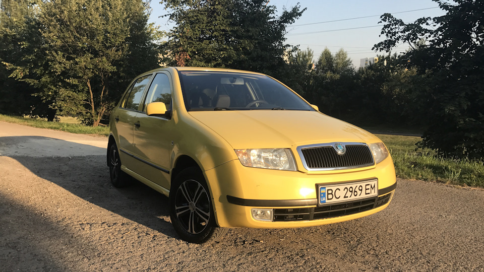 Шкода фабия 1.4 механика. Skoda Fabia mk1. Шкода Фабия 2003 1.2. Fabia RS mk1. Шкода Фабия 2003.