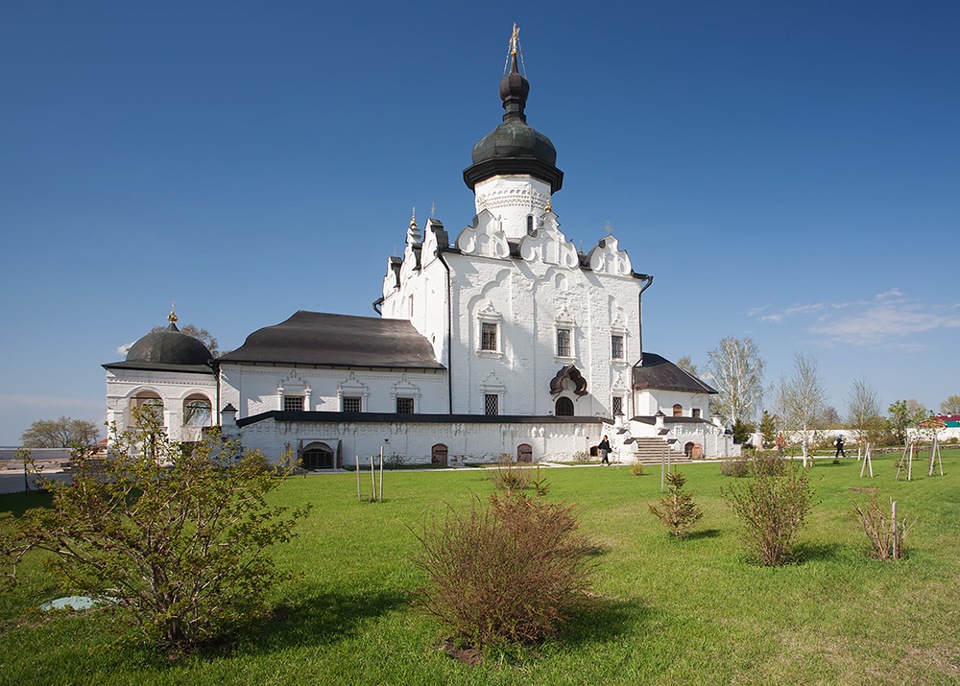 Успенский собор свияжск фото