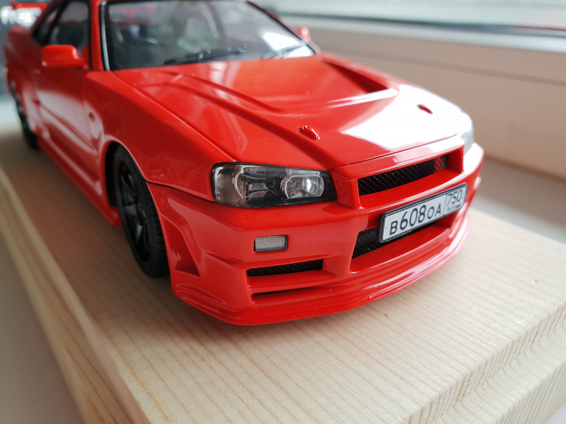 Модель skyline r34. Nissan Skyline r34 игрушка. Nissan Skyline 34 1:24. Nissan GTR 34 Skyline игрушки. Model Nissan Skyline 34 1:24.