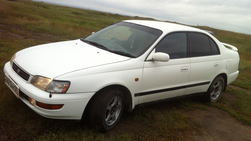 Toyota Corona t190 st200