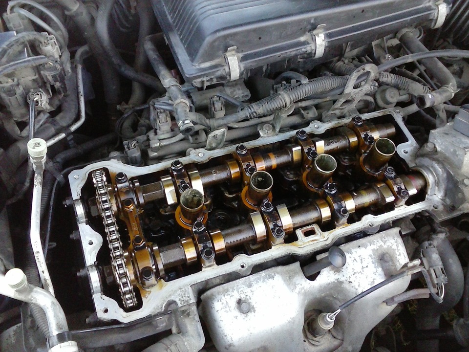 ниссан альмера классик замена прокладки клапанной крышки